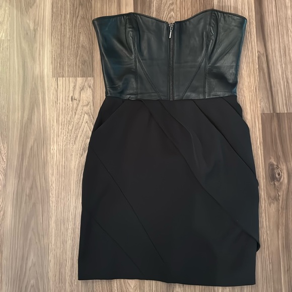 Bebe Genuine Leather Bustier Black Pockets Front Back Zip Up Midi Dress 6 - Picture 1 of 7